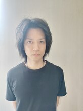 アース 花小金井店(HAIR&MAKE EARTH) 家田 泰成