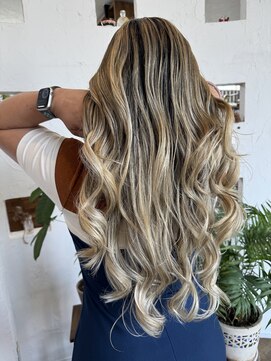 ソンリエ 青竹店(SONRiE) バレイヤージュスタイル