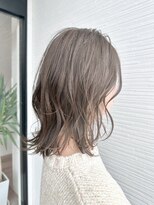 アパートメントヘアー&nbsp;ブリーチなしダブルカラー/佐賀/ヘーゼルグレージュ/レイヤー