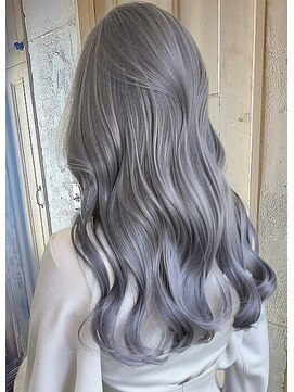 サンティエ 中央駅店(scintiller) ブリーチ/ダブルカラー/グラデーションカラー/ハイライト