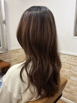 カミケン 黒岩店 kamiken・ 動きのある女性らしいロングレイヤー【カミケン黒岩店/福島】