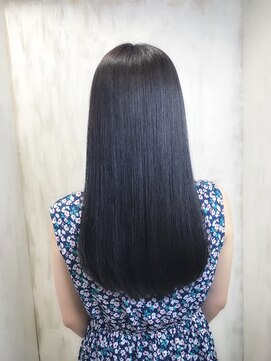 アンフィドットドゥルドゥ(AnFye.dueldo) 【AnFye.dueldo】綺麗にまとまる「艶髪ストレートヘア」