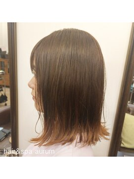 アウルム 下北沢(aurum) 【 ミディアム】外ハネグラデーション