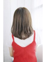 ナル 白山神社参道通り店(nalu)&nbsp;ゆるふわ内巻きレイヤースタイル