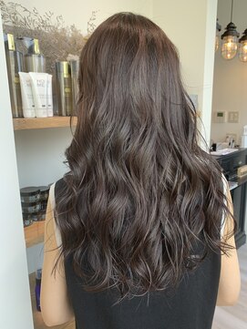 ラフトーキョウセカンド(RAF TOKYO 2nd) 【RAF TOKYO 2nd Rina】バイオレットブラウン×肌馴染みgood