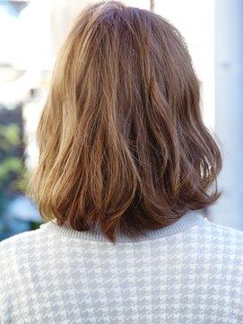 ヘアカラーカフェ(HAIR COLOR CAFE) 【40代50代に人気の白髪染めアッシュ】ハイトーンカラー