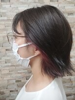 コモド ヘアー メイク(comodo hair make) イヤリングカラーボブ