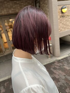 ドット(dot.) 前下がりボブのカシスカラー☆