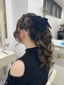 リサ 恵比寿(risa.) ポニーテール