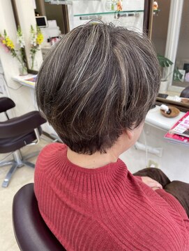 ヘアーサロンウェスト(Hair Salon West) ハイライト