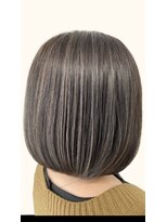 ノエル(noel)&nbsp;白髪ぼかしハイライト