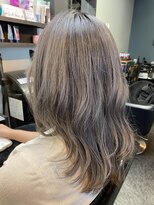 ジェリカ(Jlica)&nbsp;ミディアムレイヤー　ミルクティーグレージュ