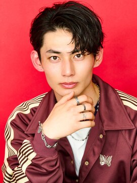 オーシャントーキョー(OCEAN TOKYO) 韓国ヘアカルマパーマコンマバングセンターパート黒髪ウルフ