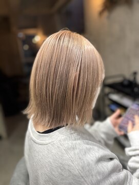 ニト(nito) ミルクティーベージュカラー