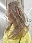 ミルクティーベージュ×レイヤーカット 三ノ宮/元町