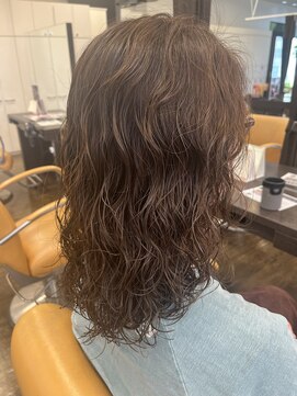 プランタンアヴェダ(printemps AVEDA) 話題のコテ巻き風パーマ