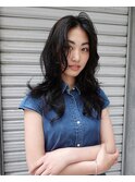 レイヤーカット顔まわりレイヤーミディアムレイヤー
