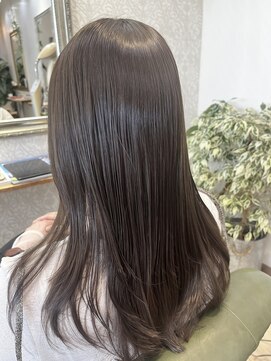 ヘアー ガーデン ルノン(Hair Garden Lunon) アメージア使用　マットグレージュ