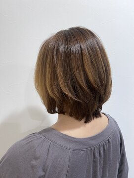 ビー(Be) 白髪ぼかしカラー