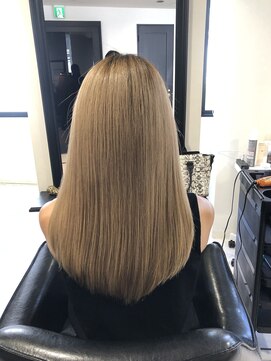 BONDZSALON麻布十番/髪質改善/ヘッドスパ/縮毛矯正/レイヤーカット【ボンズサロン】 麻布十番 黒髪 メルティカラー ウルフミディ シースルーバング