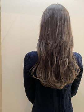 テトラ バイ ネオリーブ 横浜西口店(tetra by neolive) 大人ロング☆グレージュグラデーション