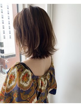 ジエクト ヴィシア(The Ect VIXIA) オルチャン　ヨシンモリ　ミルクベージュ　大人かわいい　ロブ