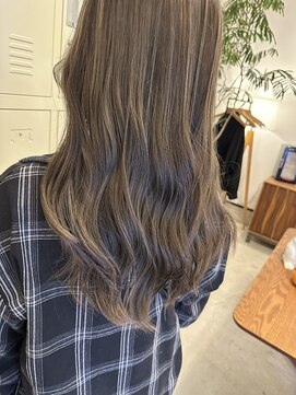 シェルハ(SHELHA) シルバーグレージュハイライトカラー