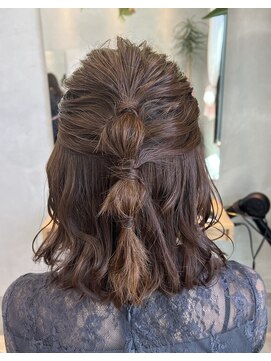 ハイプ(hipe) お呼ばれヘア◆ハーフアップ