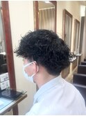 刈り上げマッシュ 波巻きパーマ