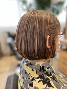 フェリチタ フィロ 大泉学園(FELICITA filo) 内巻きボブ×ハイライト