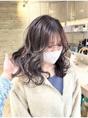 ハイトーングレージュミルクティーアッシュブリーチカラー艶髪