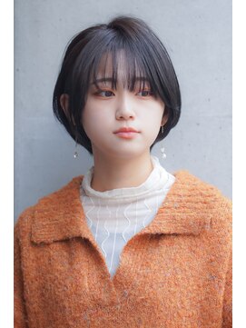 イゾラ(isola) 【isola】くびれショートボブ/小顔/10代20代30代40代/ミディアム