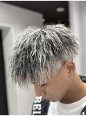 【オーダーNo.1】ツイストパーマ×ホワイトメッシュ
