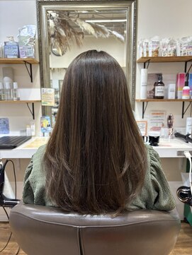 クレア 能見台(CREA) 軽やかレイヤースタイル