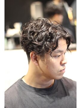 キングスマントーキョー 多摩センター2nd(KINGSMAN TOKYO) スパイラルパーマ