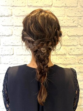 イヴ 新浦安店(Eve) ヘアセット編みおろし結婚式成人式卒業式編み込み二次会イベント