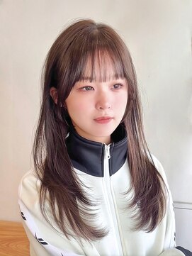 ビューエヒメ(VIEW EHIME) 小顔可愛いレイヤーカット×アッシュカラー20代30代40代