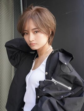 ギークス(GEEKS) 【GEEKS渋谷】ナチュラルショートウルフ/20代30代/冬カラー/小顔