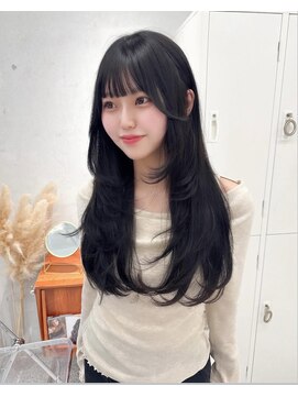 ローウェ 渋谷(Louwe) 天使バング×レイヤーカット