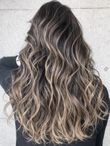 モルト 麻生(molt) バレイヤージュ