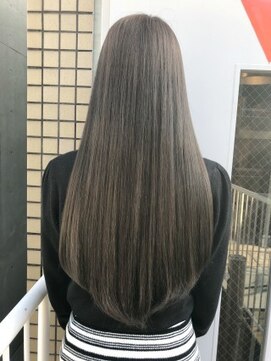 ジーナ(XENA) 王道グレージュ