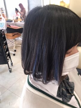 髪技空間アノン(anon) インナーブルーメッシュ