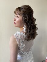 ホワイトルーム(White Room)&nbsp;ハーフアップ