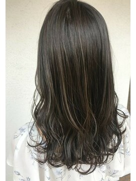 アン たまプラーザ(un) ハイライトカラー【たまプラーザ髪質改善オージュア認定】