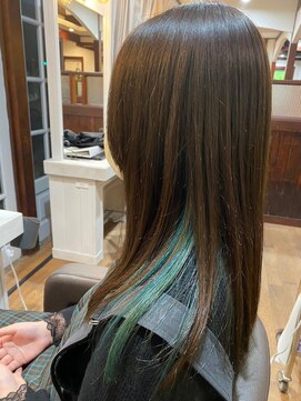 TJ天気予報 ルルル インナーカラー/エメラルドグリーン/コテ巻きアレンジ