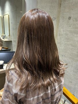 エイト 上野店(EIGHT ueno) ミルクティーベージュ