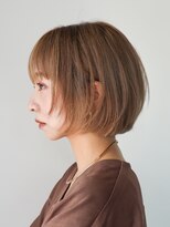 シスタ(SISTA)&nbsp;ハイトーンフェイスレイヤーボブ内巻き顎ラインボブ【自由が丘】