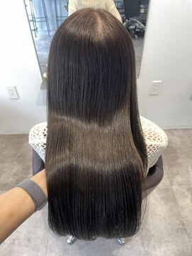 シー(SEA) オリーブベージュカラー♪