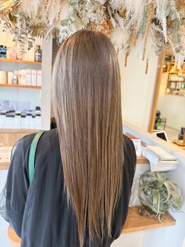 レオン(Re:ON) ベージュカラー