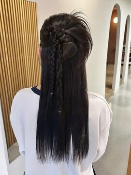 ムーン バイ ケンジ(moon by KENJE) 【nanaka】ハーフカチモリ/カチモリ/ハーフアップ